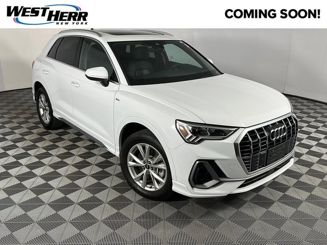 2023 Audi Q3 S line Premium Plus