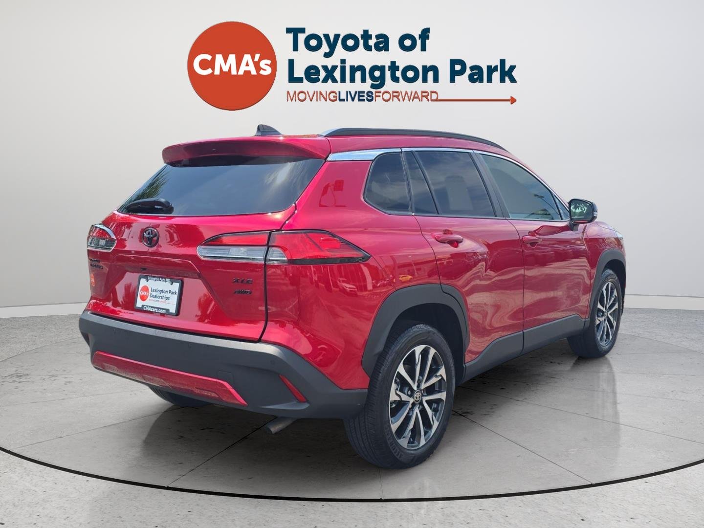 Used 2025 Soul Red Crystal Toyota XLE image 7