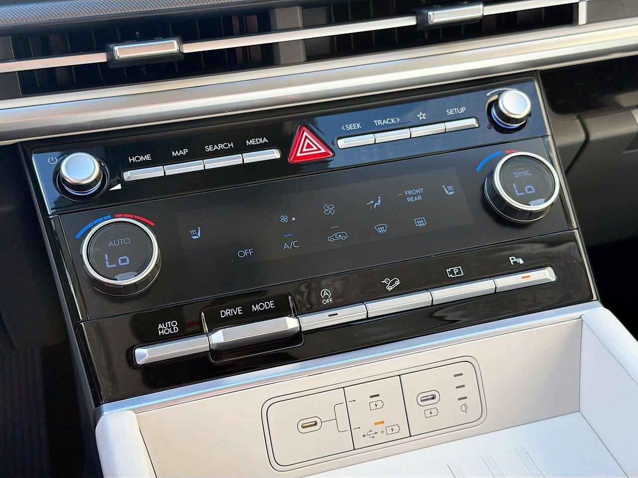 New 2026 Atlantis Blue Hyundai SEL FWD image 30