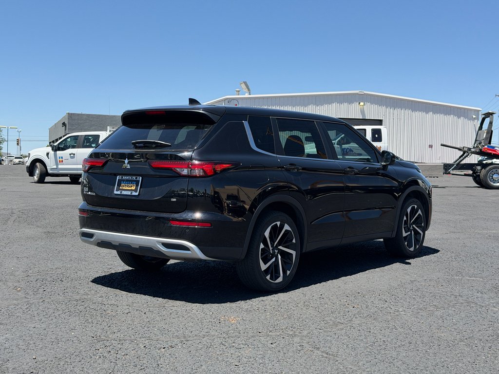 Used 2022 Black Mitsubishi Black Edition image 6
