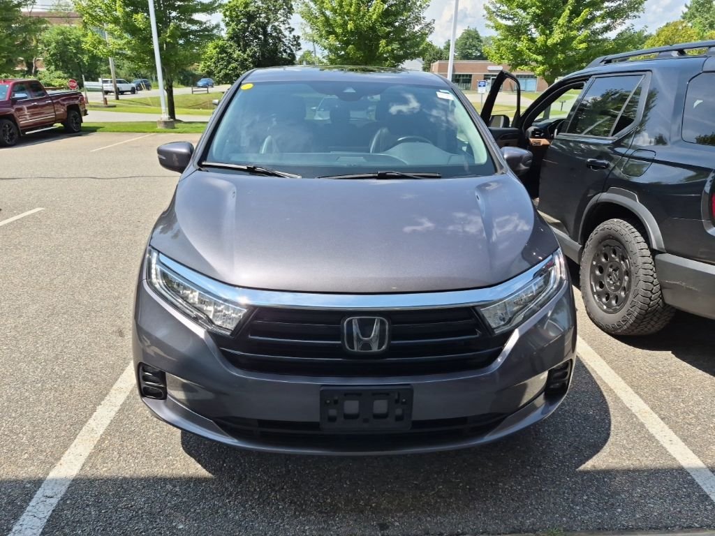Used 2022 Silver Honda EX-L image 2