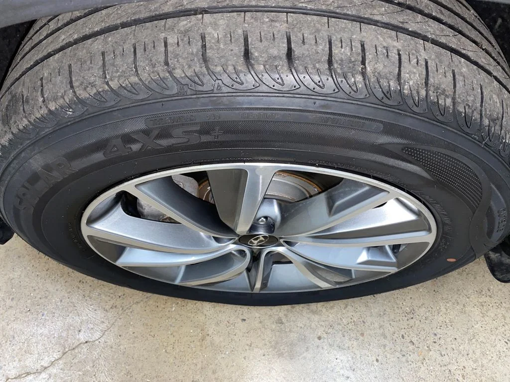 Used 2019 Red Hyundai Limited image 20