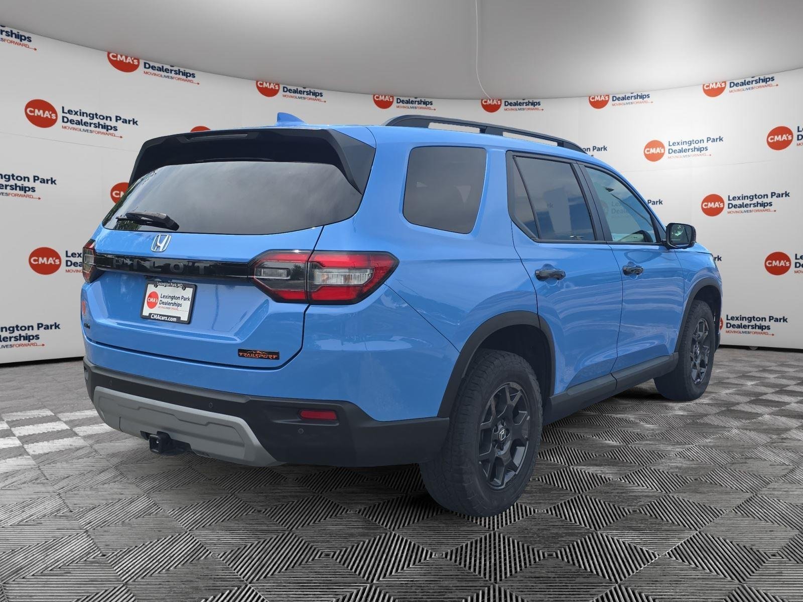 Used 2024 Diffused Sky Blue Pearl Honda TrailSport image 7
