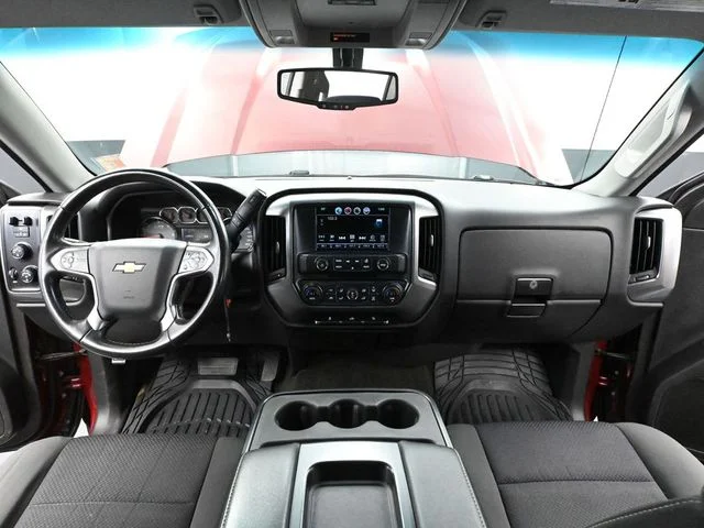 Used 2016 Red Chevrolet LT image 25