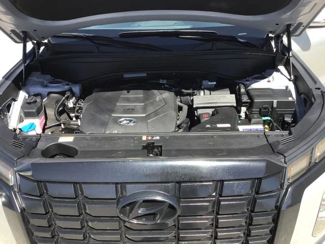 Used 2024 Silver Hyundai SEL image 21