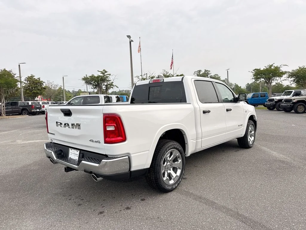 New 2026 Bright White Clear-Coat Exterior Paint RAM Big Horn/Lone Star image 3
