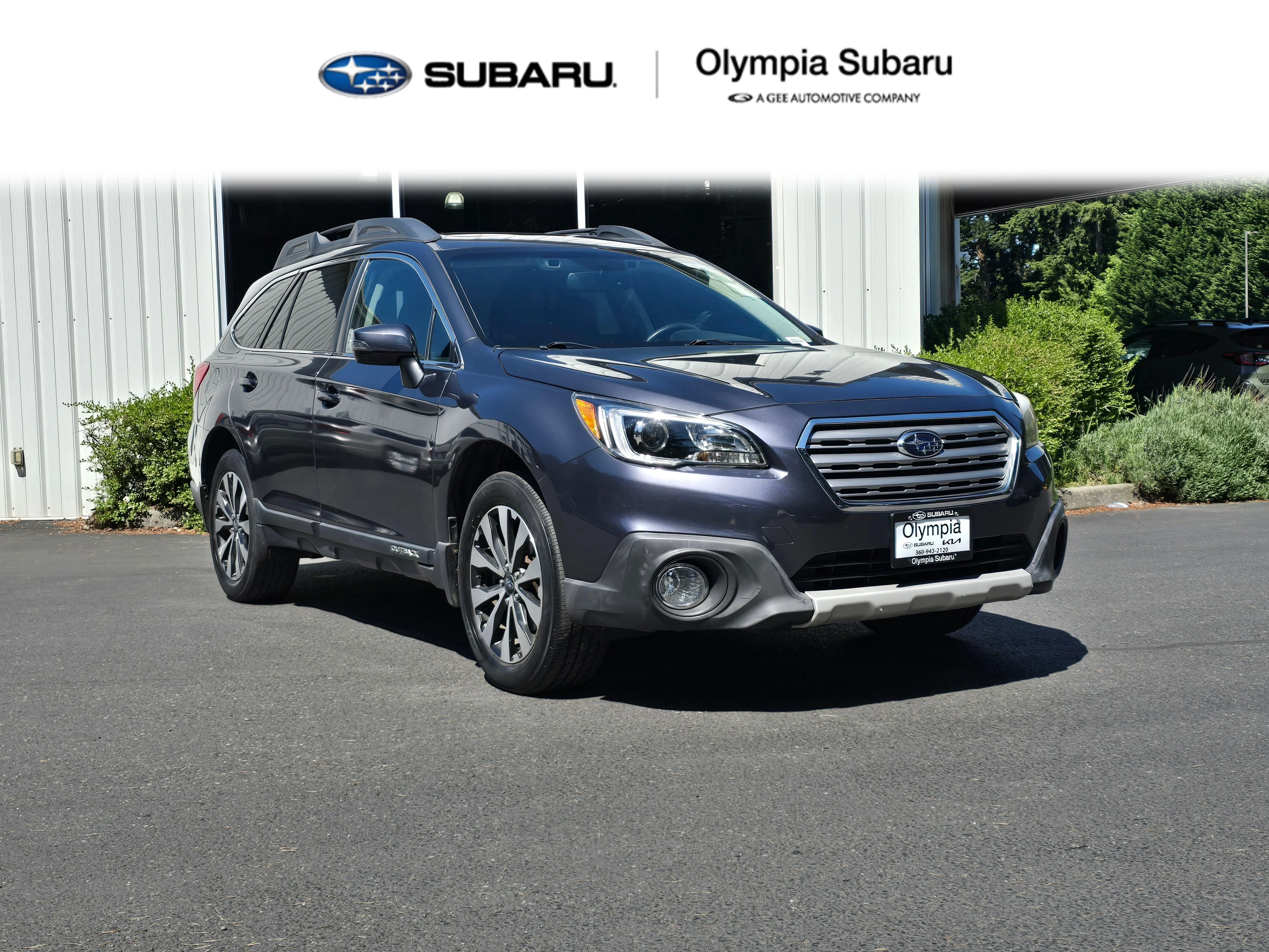 2015 Subaru Outback 2.5i Limited CVT PZEV's photo
