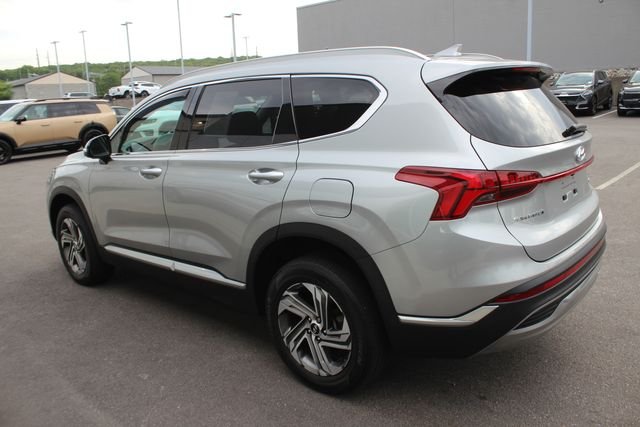 Used 2022 Silver Hyundai SEL image 28