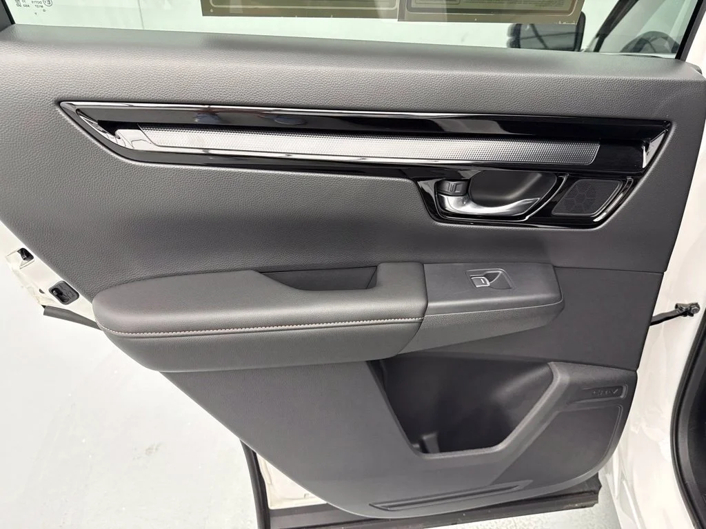 Used 2025  Honda Sport Touring image 18