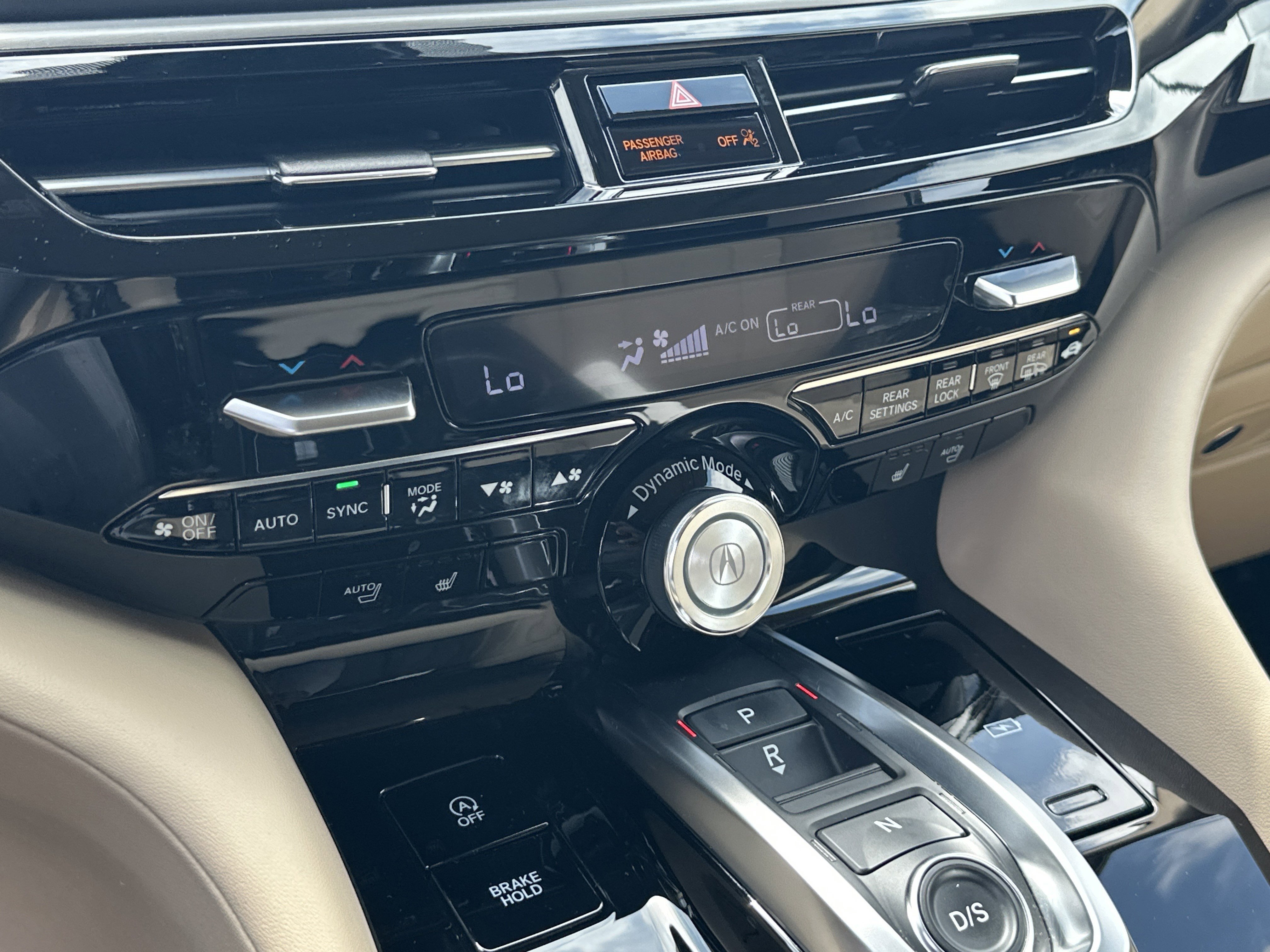 Used 2025 Majestic Black Pearl Acura w/Technology Package image 37