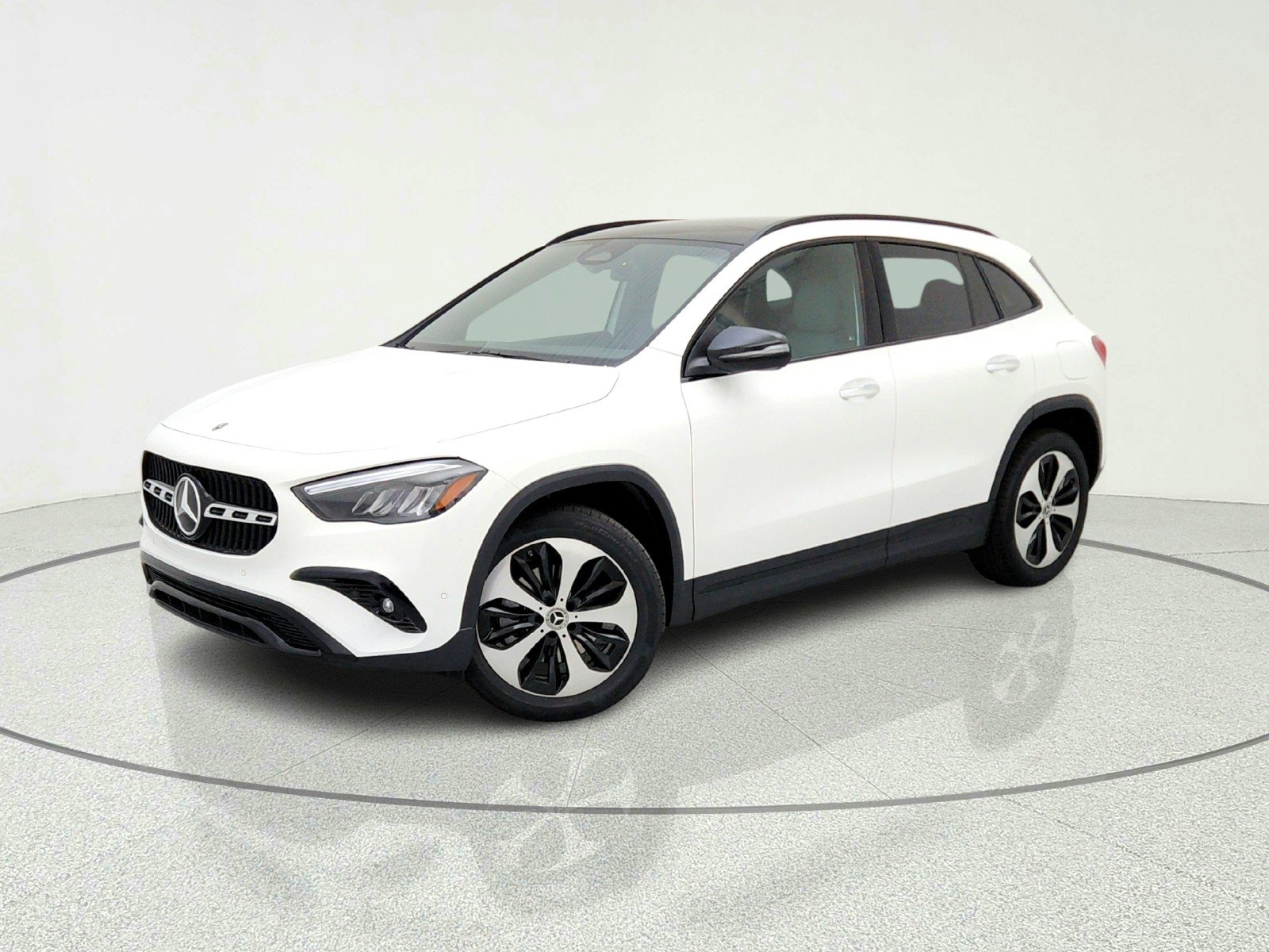 2026 Mercedes-Benz GLA GLA 250's photo