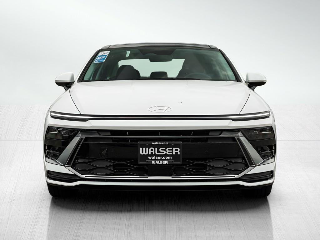 New 2026 Serenity White Hyundai SEL FWD image 27