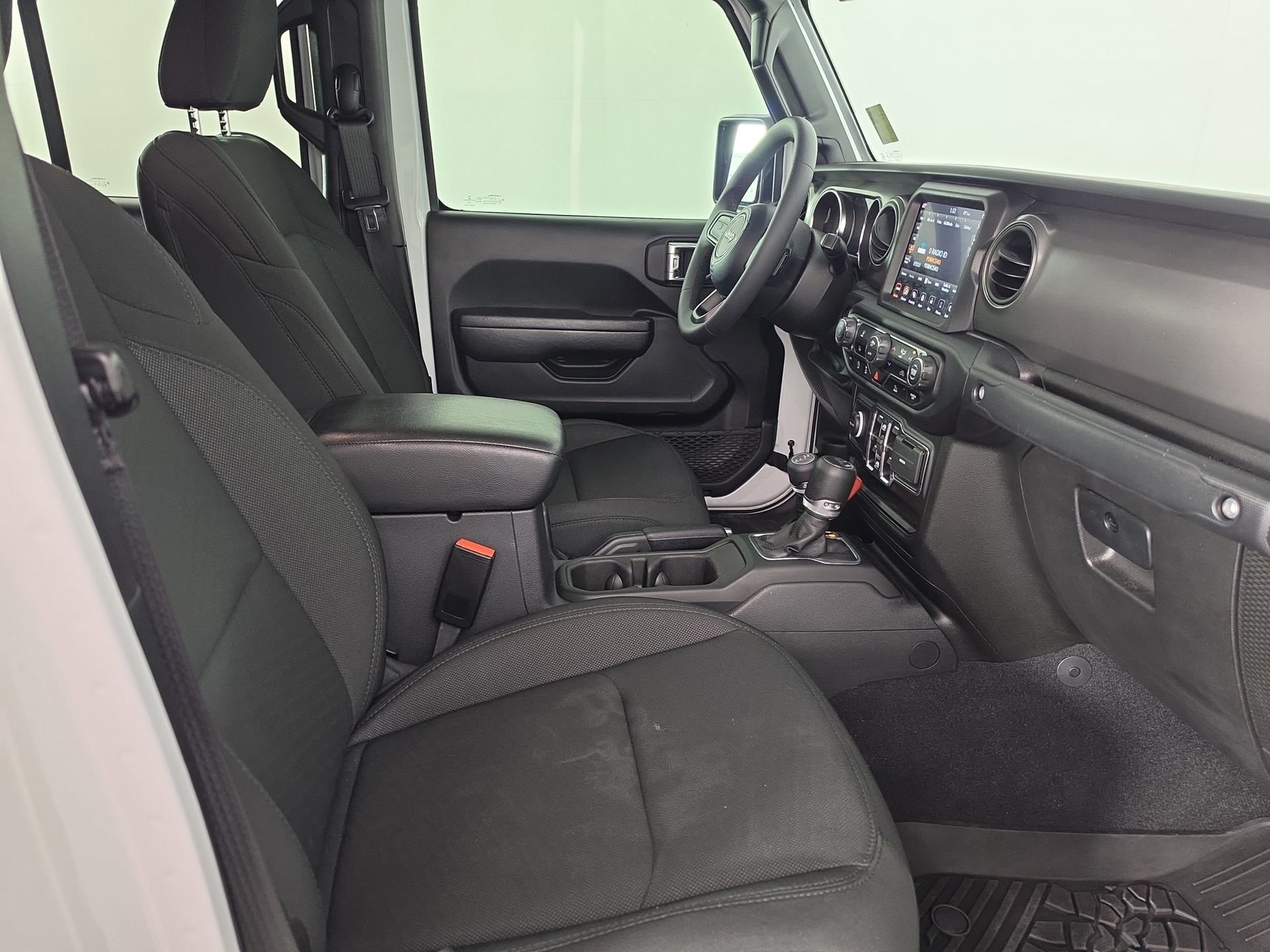 2023 Jeep Gladiator Sport S - Photo 45