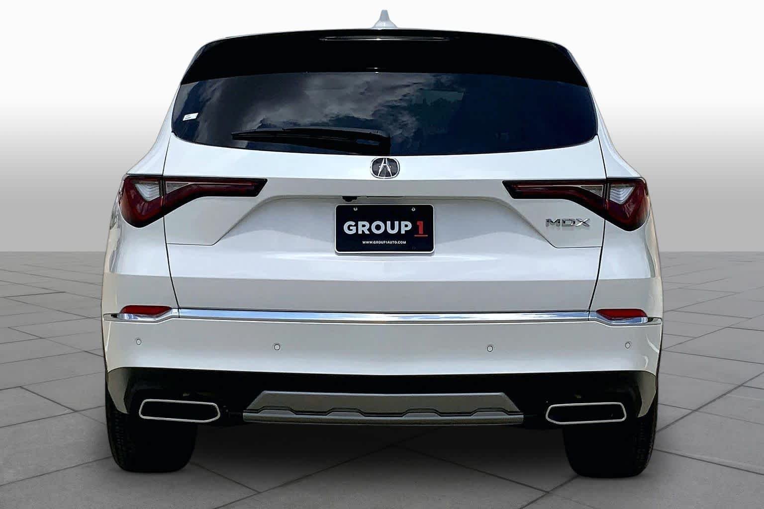 Used 2026 Platinum White Pearl Acura w/Technology Package image 5