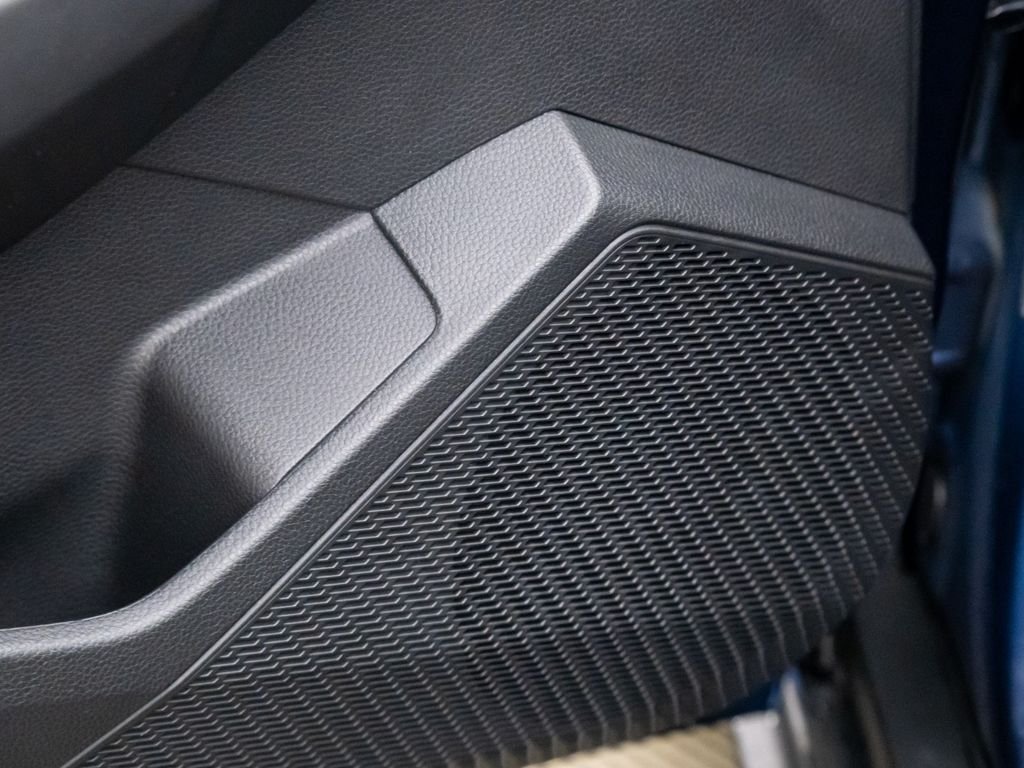 New 2026 Canyon River Blue Metallic Honda SE image 15