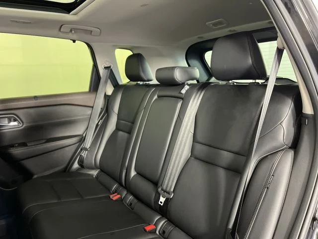 Used 2023 Black Nissan SL image 24