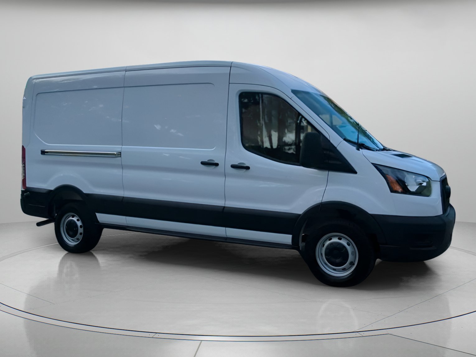 New 2026 Oxford White Ford Cargo Van image 32