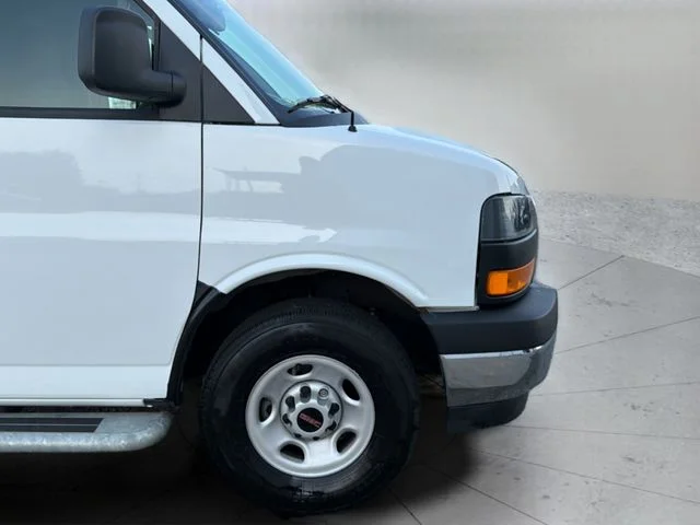 Used 2025 White GMC Work Van image 33