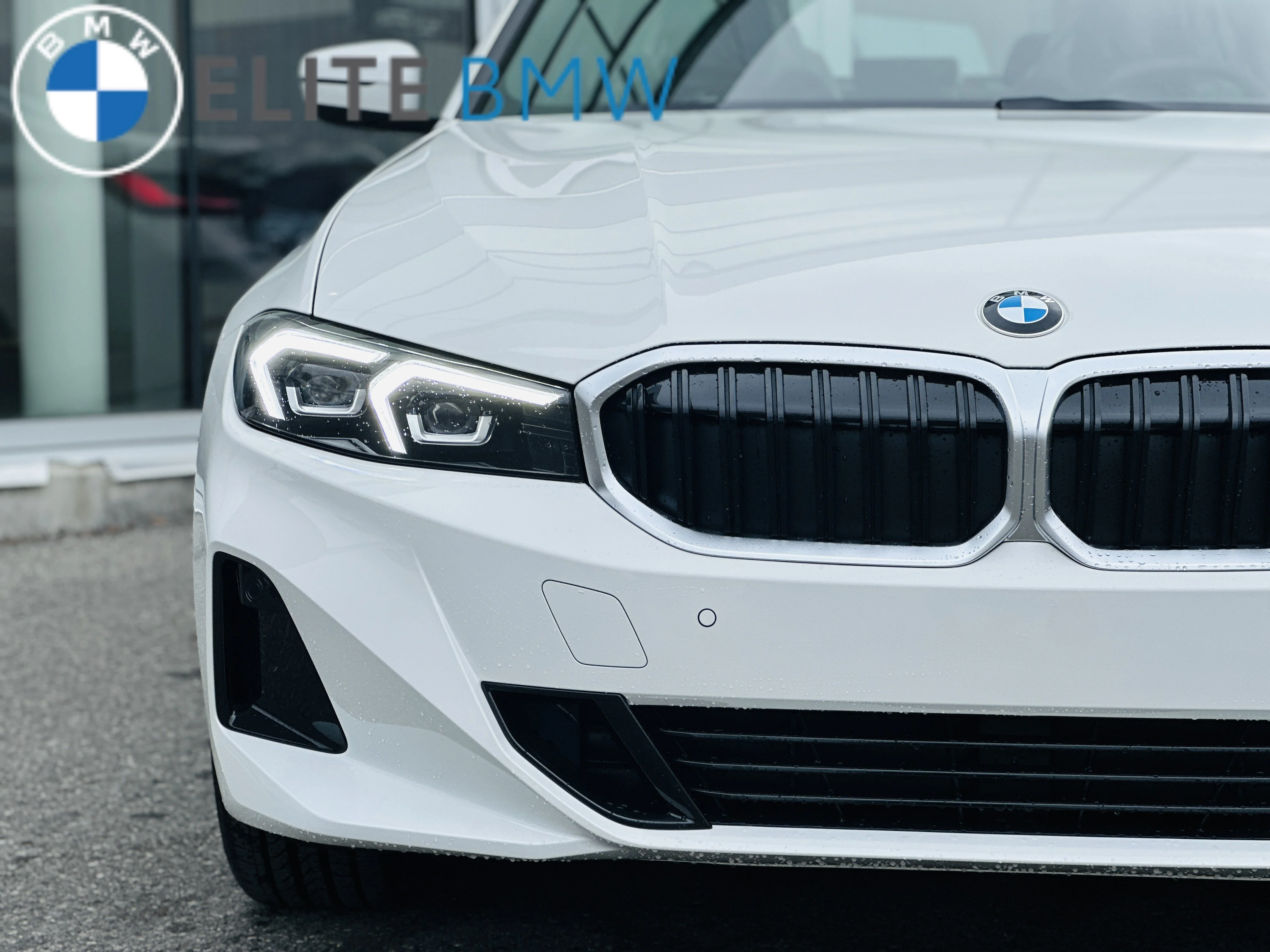Used 2026 Alpine White BMW 330i xDrive image 28