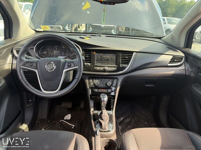 Used 2022 Blue Buick Preferred image 7