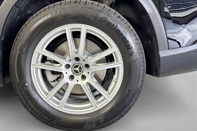 New 2026 Black Mercedes-Benz GLC 300 image 59