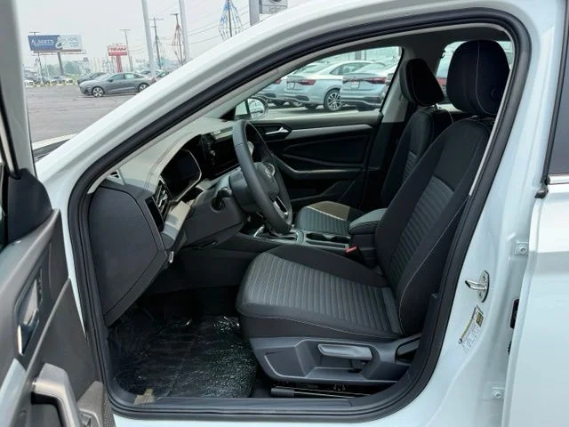 New 2026 White Volkswagen 1.5T S image 7