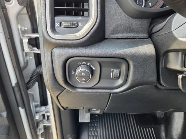2026 RAM 2500 Tradesman - Photo 25