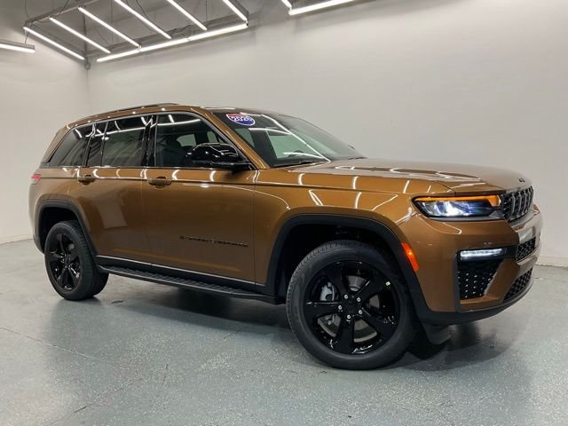 New 2026 Copper Shino Metallic Clear-Coat Exterior Paint Jeep Limited image 2
