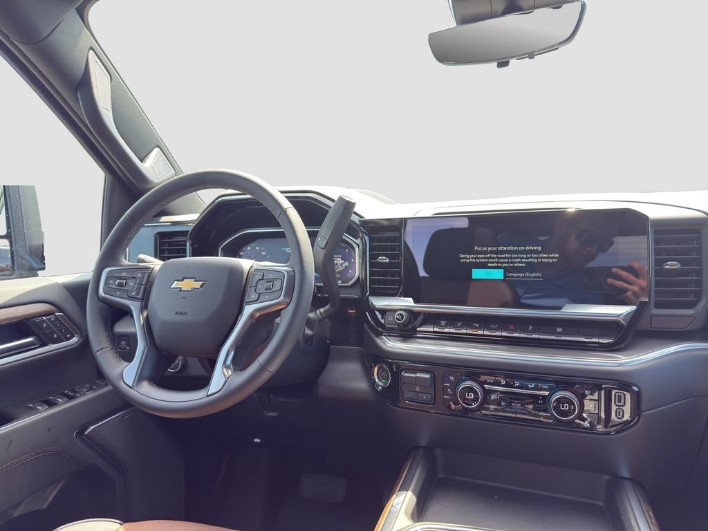 2026 Chevrolet Silverado 3500 HD High Country - Photo 14