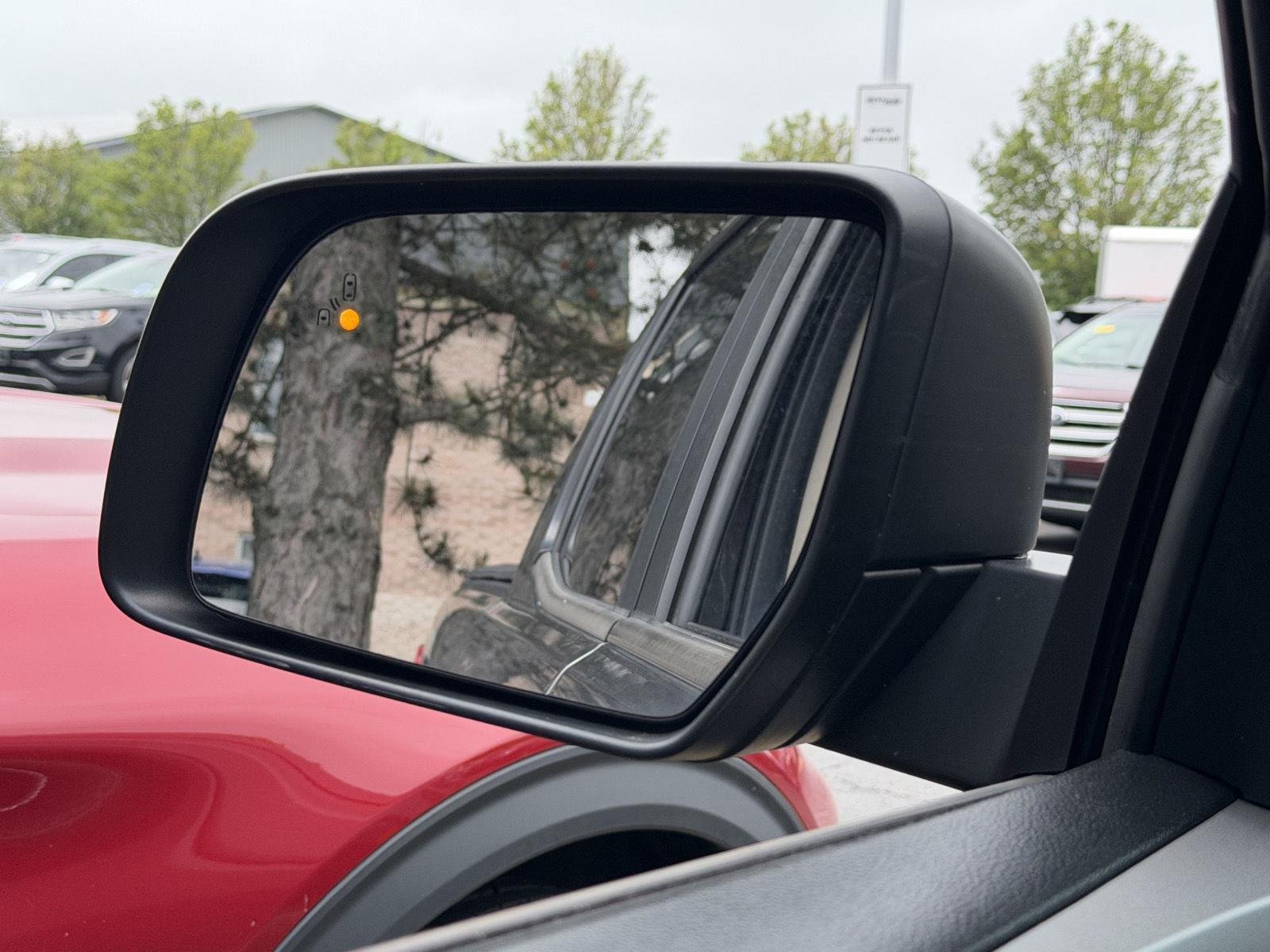Used 2019 Magnetic Ford XLT image 7