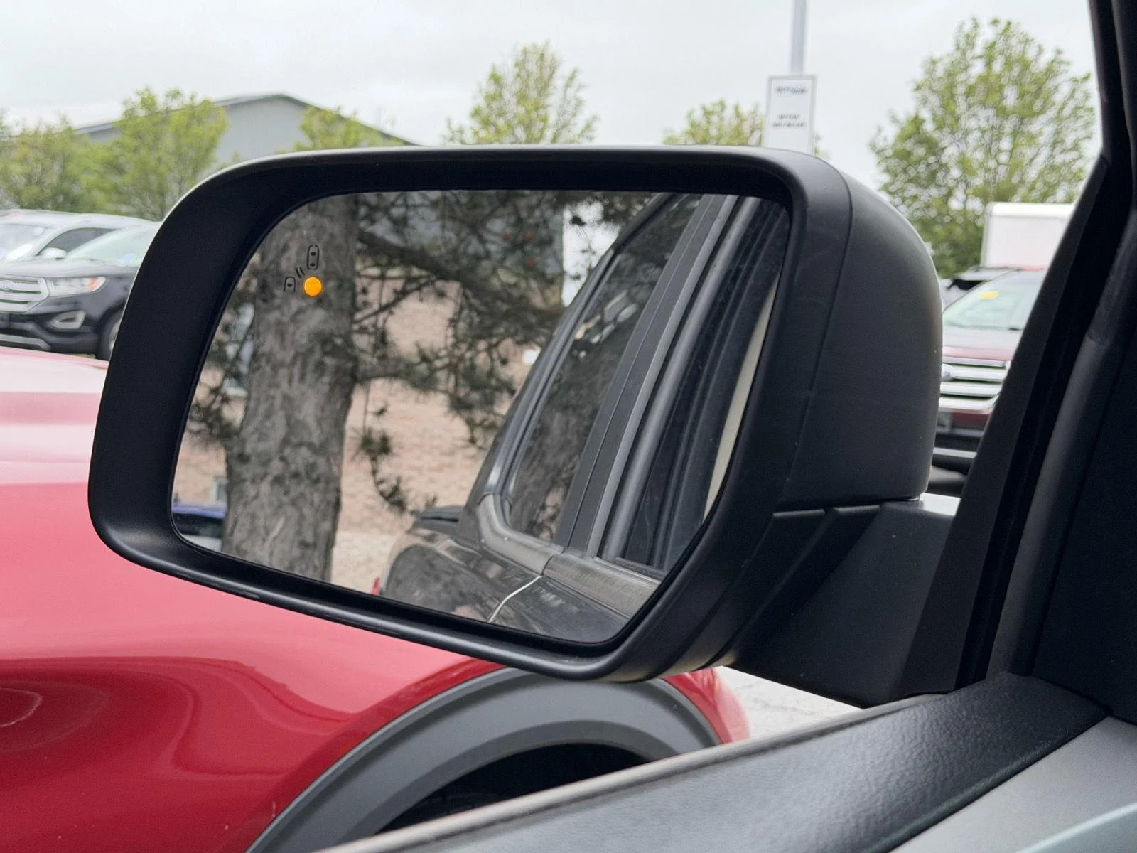 Used 2019 Magnetic Ford XLT image 7