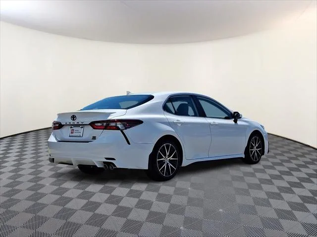 Certified Used 2022 ICE CAP Toyota  image 6