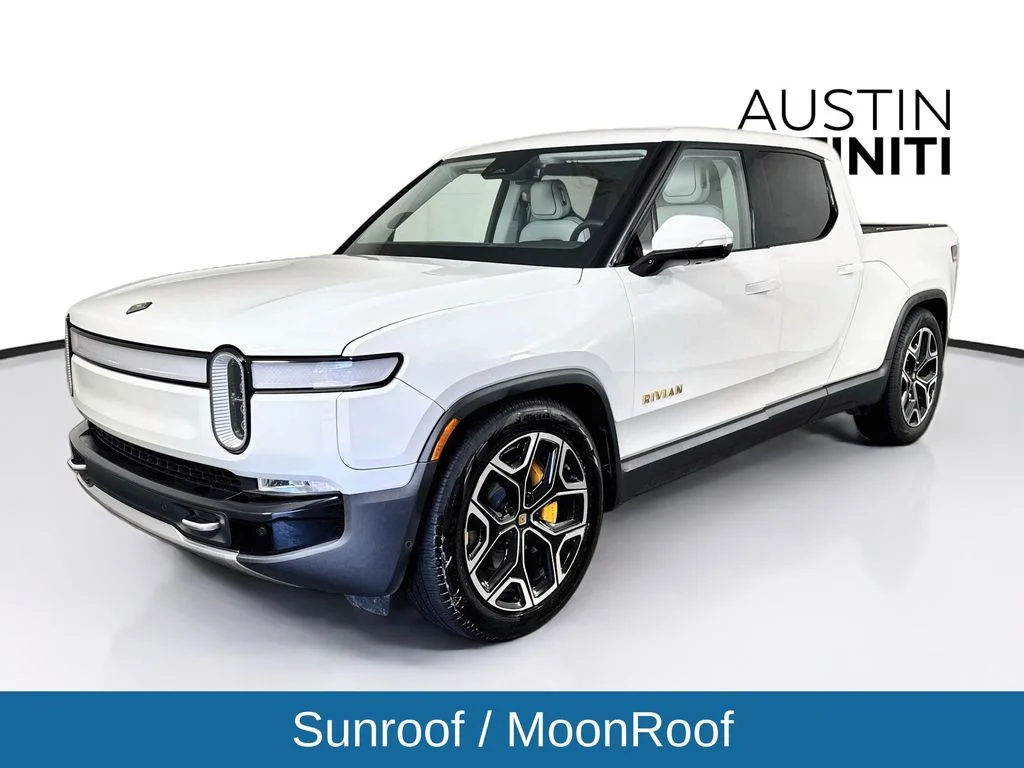 Used 2022 White Rivian Adventure image 3