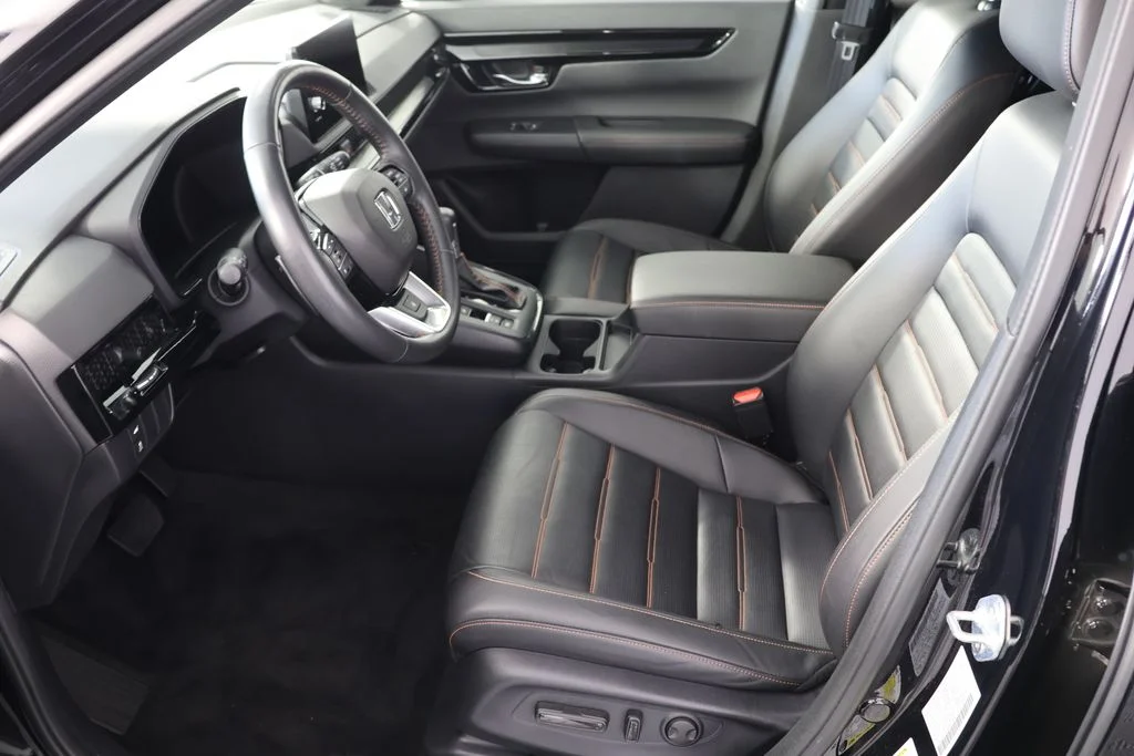 Used 2025  Honda Sport Touring image 20