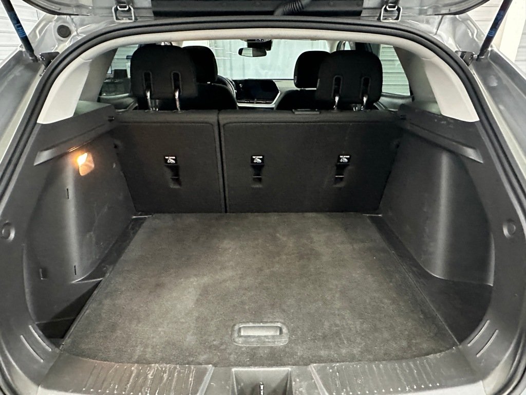 2024 Chevrolet Trax LS - Photo 21