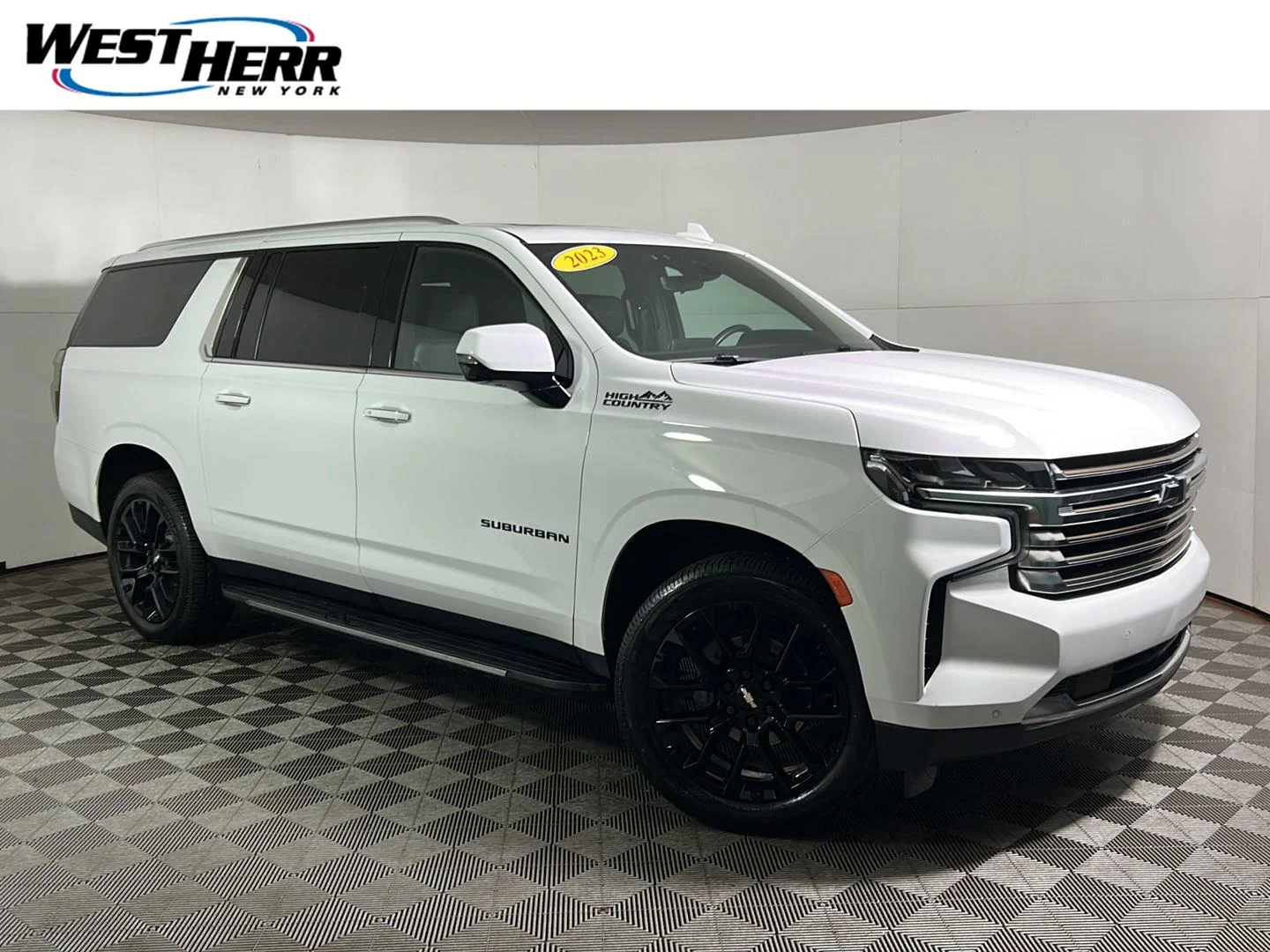 Used 2023 Summit White Chevrolet High Country image 1