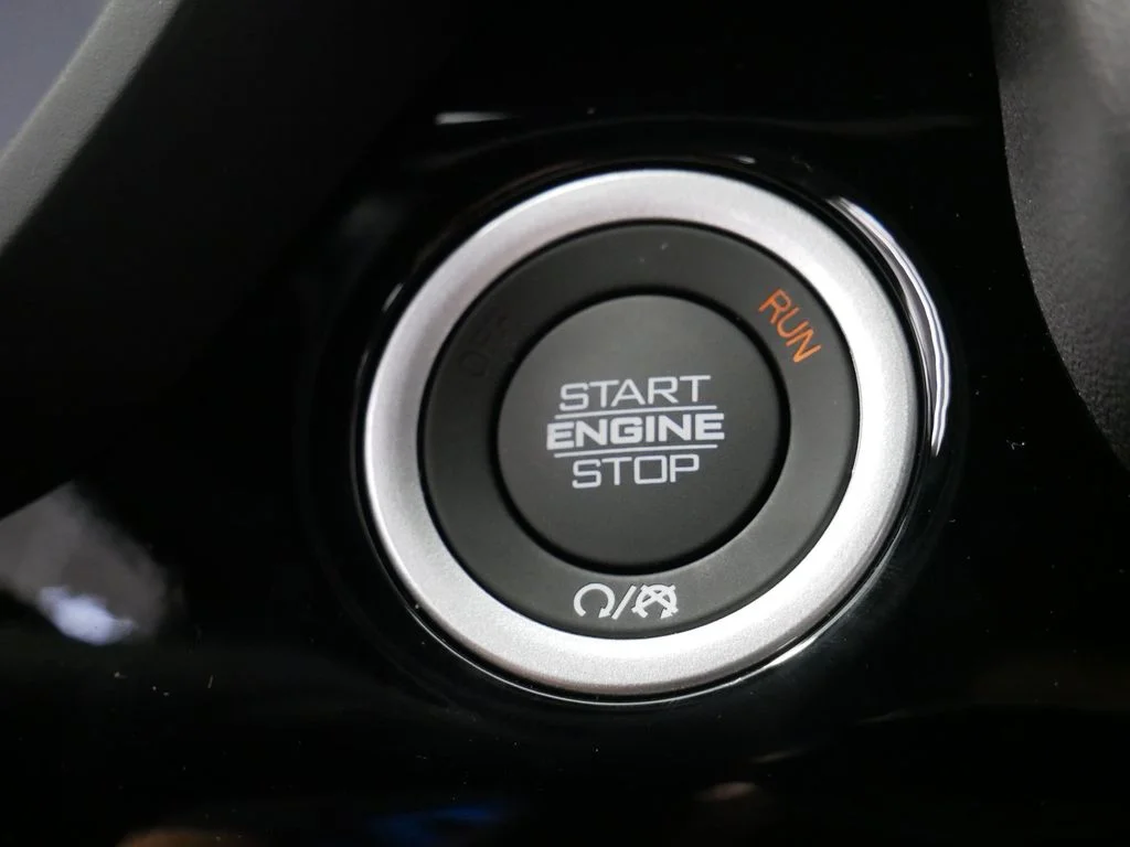 New 2026 Bright White Clear-Coat Exterior Paint Ram Rebel image 29