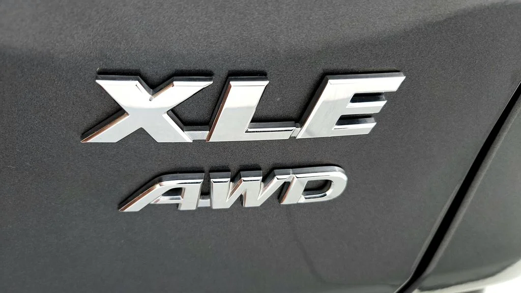 Used 2023 Gray Toyota XLE image 14