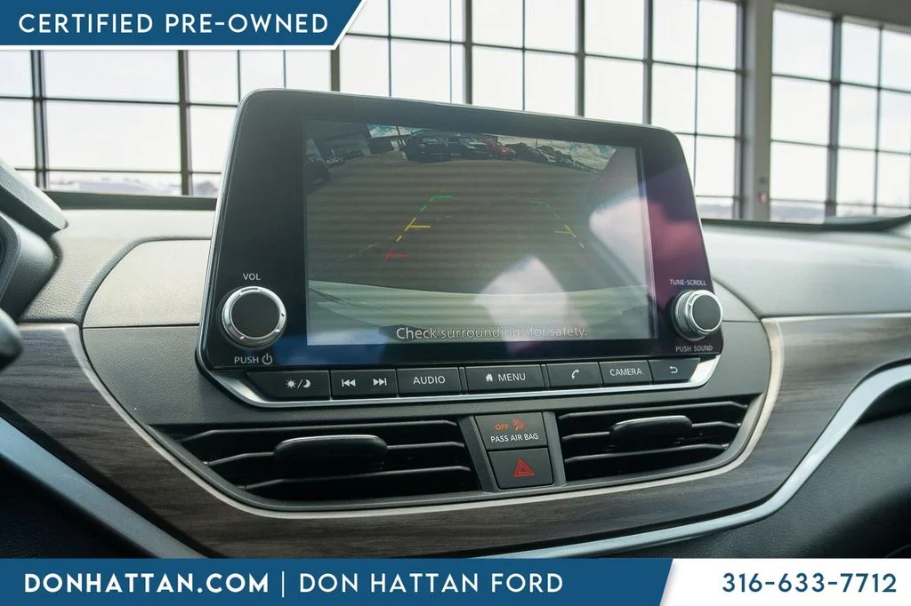 2025 Nissan Altima SV - Photo 10