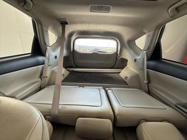 Certified Used 2016 TOASTED WALNUT PEARL Toyota  image 19