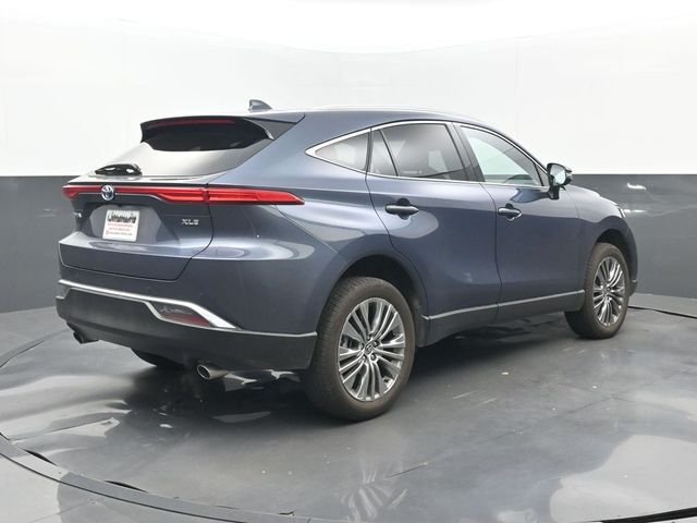 Used 2024 Coastal Gray Toyota XLE image 6