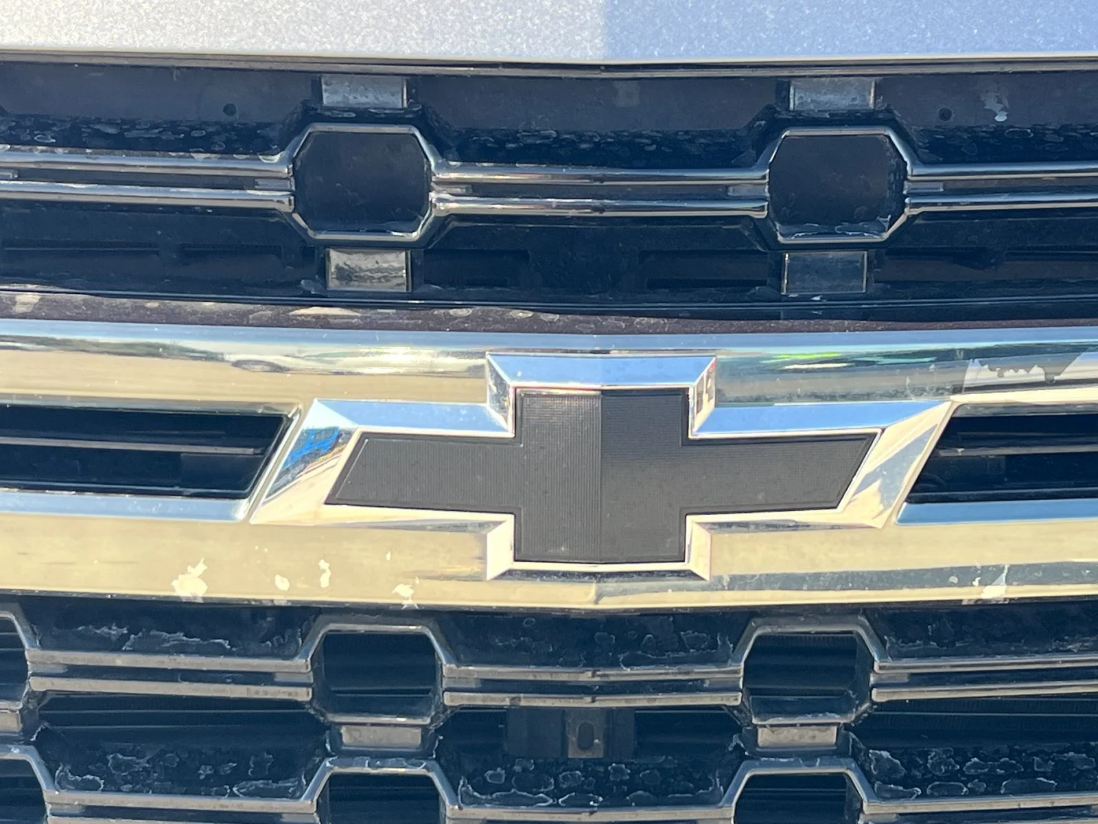 Used 2022 SATIN STEEL METALLIC Chevrolet Z71 image 38