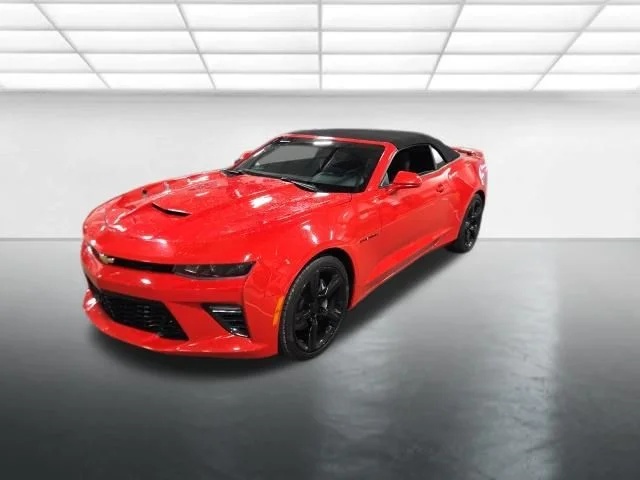 Used 2017 Red Chevrolet SS image 8