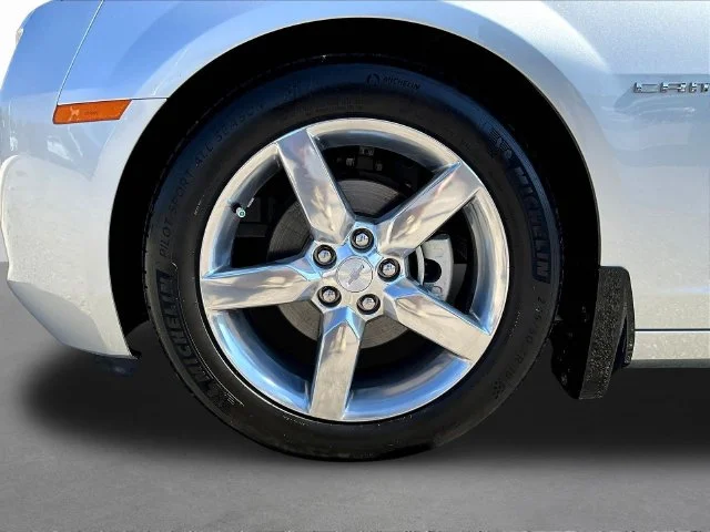 Used 2013 Silver Chevrolet 1LT image 32