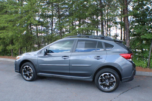 Used 2021 Magnetite Gray Metallic Subaru Premium image 3