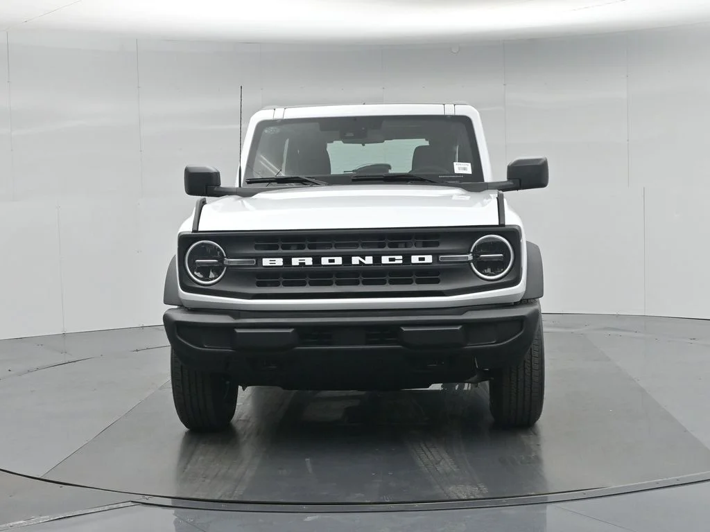 New 2026 Oxford White Ford Base image 21