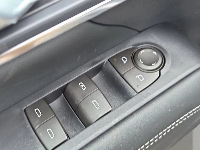 2026 GMC Terrain Elevation - Photo 15