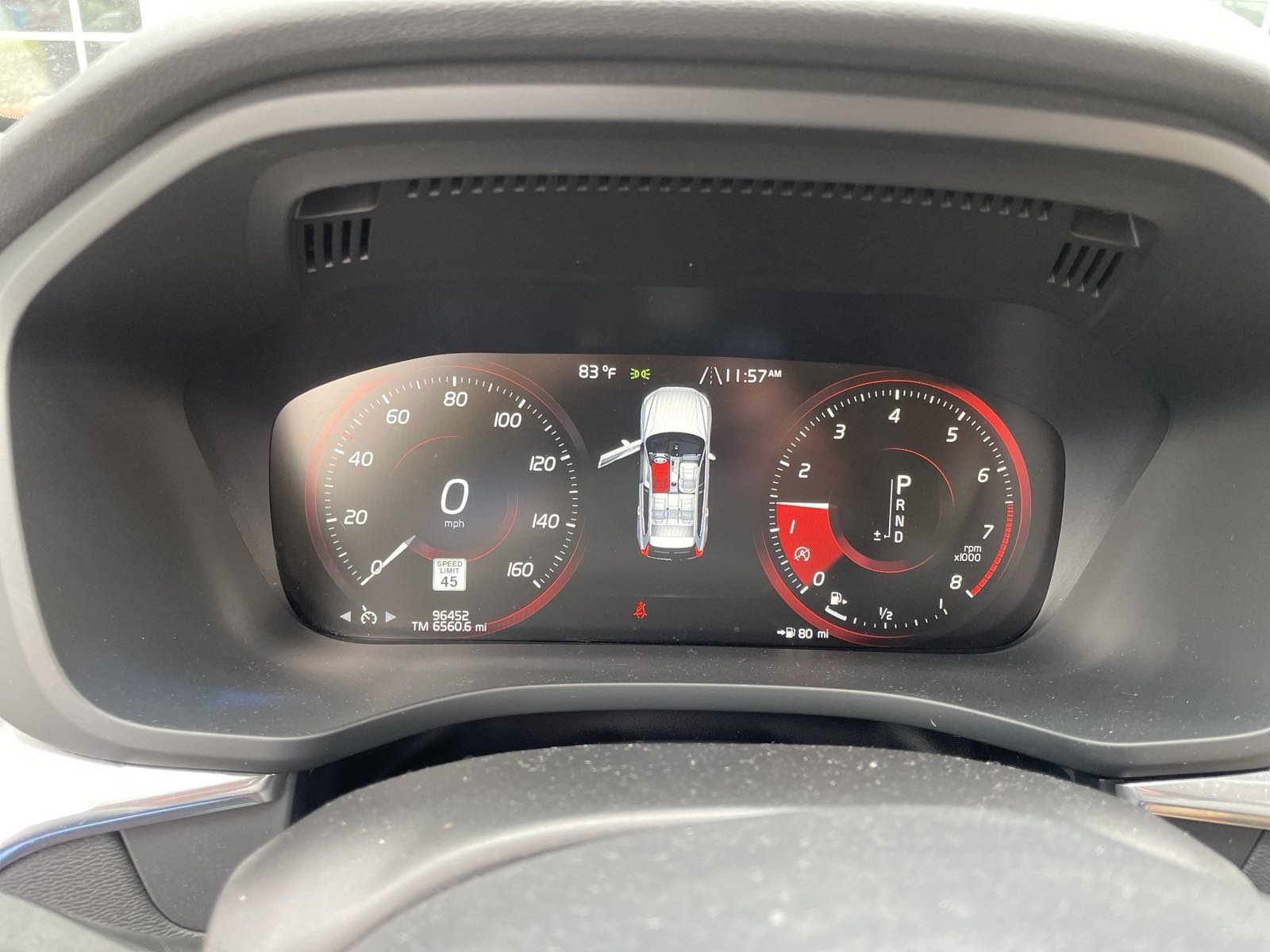 Used 2019  Volvo  image 5
