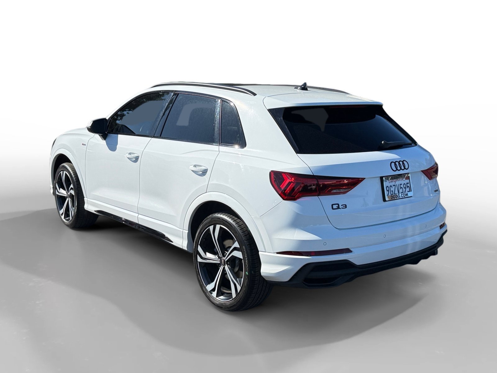 Used 2023 Ibis White Audi Premium Plus image 3