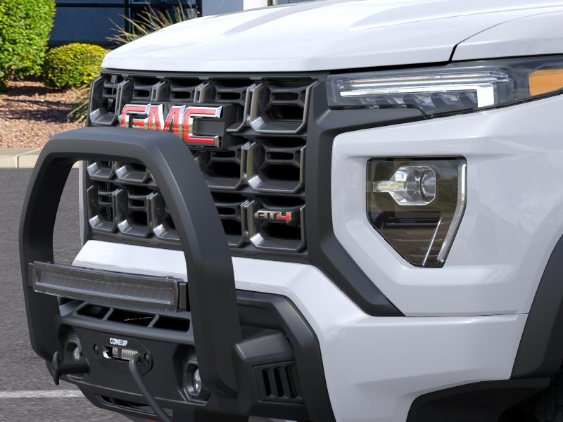 2026 GMC Canyon AT4 - Photo 13